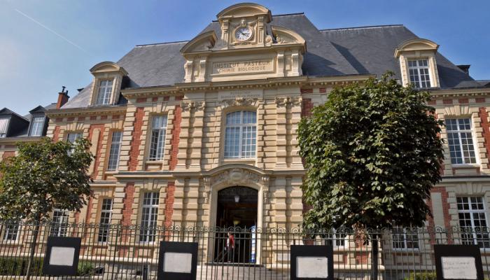 مقر معهد باستور الفرنسي في باريس