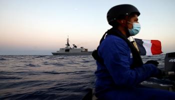 سفينة حربية فرنسية في البحر المتوسط - أ.ف.ب