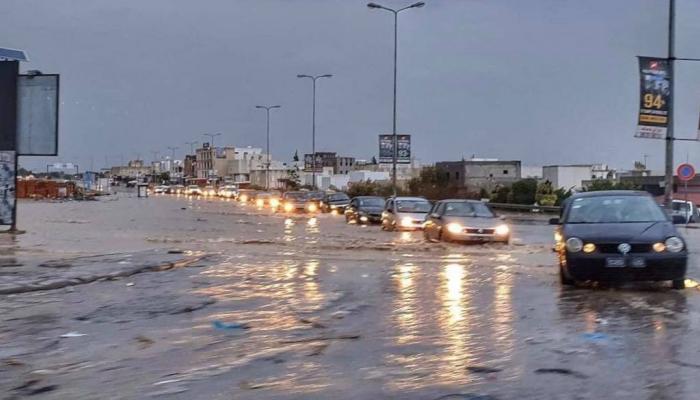 أمطار أغرقت العاصمة  تونس