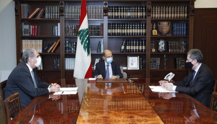 رئيس جمهورية لبنان مع وزير المالية
