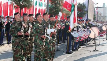 عرض عسكري في احتفال سابق بالاستقلال