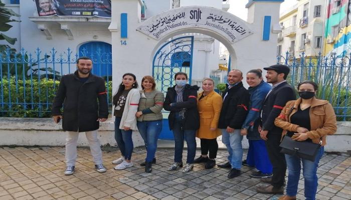 صحفيون بتونس يحتجون على سياسات ائتلاف الإخوان البرلماني 