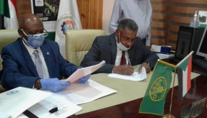 جانب من توقيع الاتفاقية بين الفاو والسودان