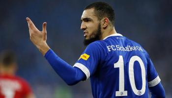 نبيل بن طالب لاعب شالكه