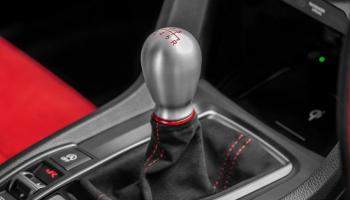 ناقل السرعة بطراز هوندا Civic Type R 