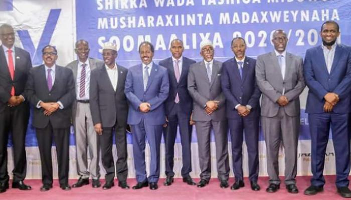 مرشحو الرئاسة في الصومال خلال مؤتمرهم الأول