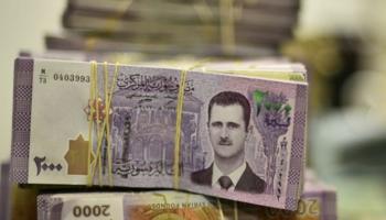 الليرة السورية تعوض بعض خسائرها أمام الدولار