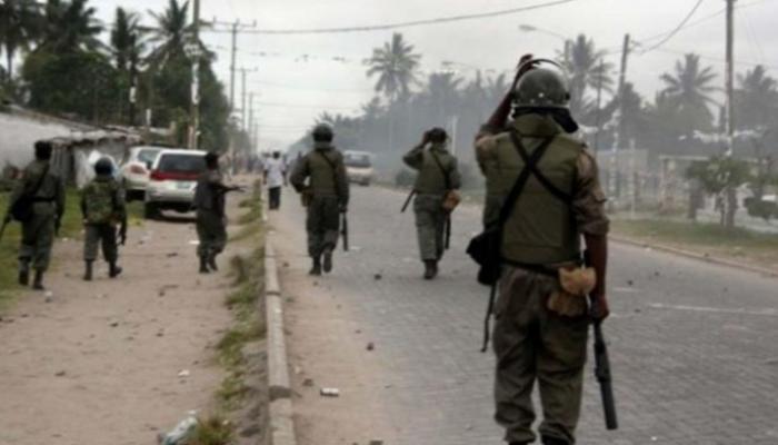 عناصر من قوات الشرطة في موزمبيق