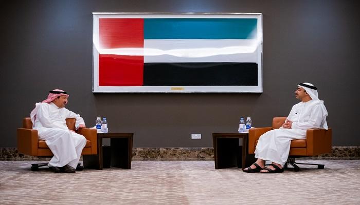 الشيخ عبدالله بن زايد آل نهيان والمهندس وليد بن عبدالكريم الخريجي