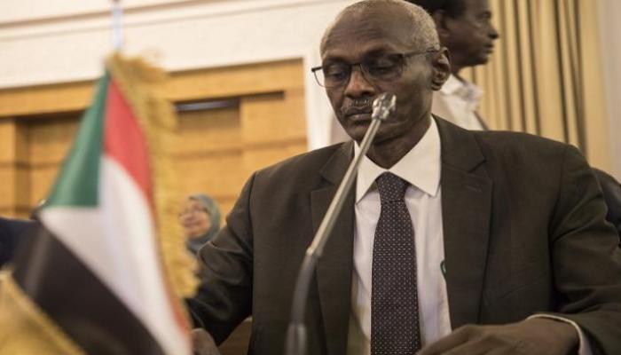 ياسر عباس وزير الري السوداني
