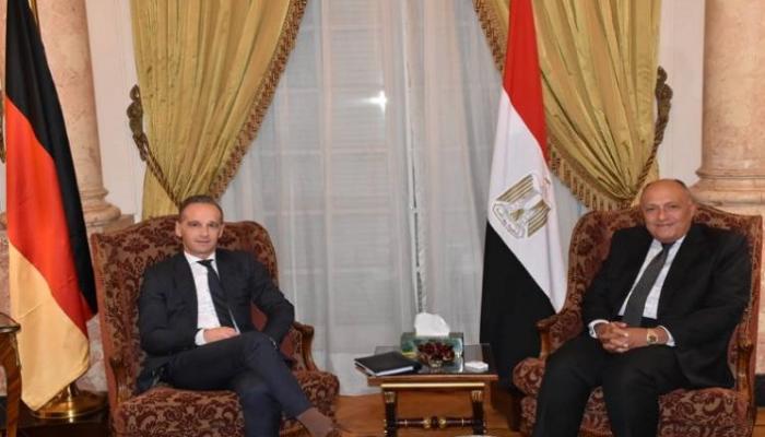 لقاء سابق بين وزير الخارجية المصري ونظيره الألماني