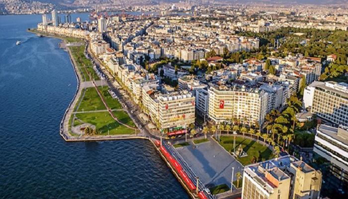 مدينة إزمير التركية شعرت بالزلزال