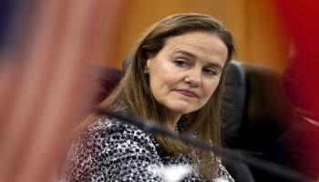 هل تصبح ميشيل فلورنوي أول وزيرة دفاع في تاريخ أمريكا