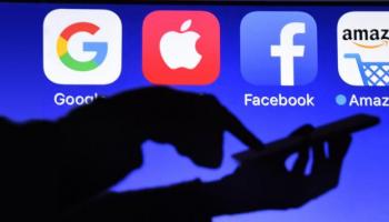 le nom GAFA qui est l'acronyme de Google, Apple, Facebook et Amazon,