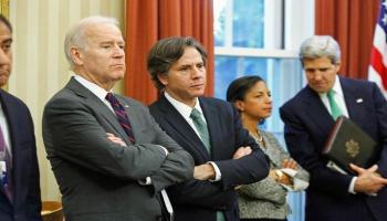 صورة تجمع بايدن وكيري ورايس إبان حكم باراك أوباما