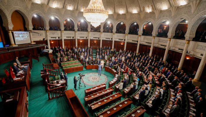 Le Président tunisien envisage de dissoudre le Parlement