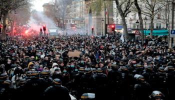 جانب من مظاهرات باريس