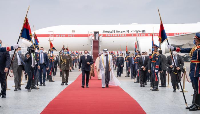 الشيخ محمد بن زايد آل نهيان والرئيس المصري عبدالفتاح السيسي
