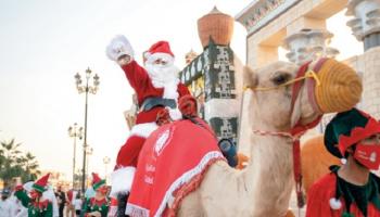 بابا نويل في القرية العالمية بدبي