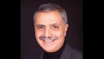 مهدي عفيفي العضو البارز في الحزب الديمقراطي الأمريكي