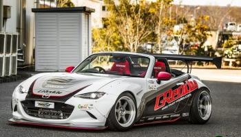مازدا "MX-5 Miatas"