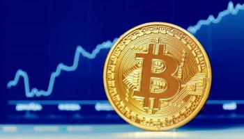 حصاد بيتكوين 2020.. العملة تلمع مجددا في عيون المستثمرين