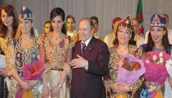 بوتفليقة في صورة له بيوم المرأة