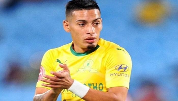 جاستون سيرينو لاعب ماميلودي صنداونز الجنوب أفريقي