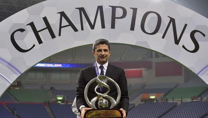 رازفان لوشيسكو مدرب الهلال السعودي