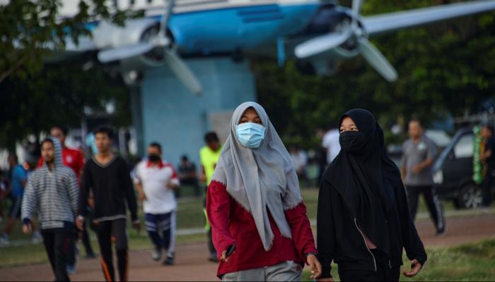 خطوط طيران عالمية علقت رحلاتها المباشرة لمدن صينية