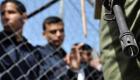 أسير فلسطيني يطعن سجانا إسرائيليا في معتقل عوفر