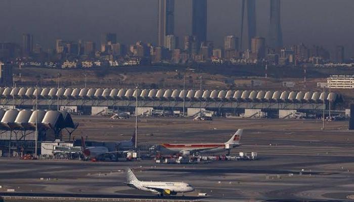 مطار في مدريد - أرشيفية