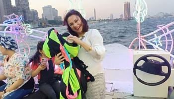 مها نور متحدية السرطان تقاوم المرض بالعمل ومساعدة المرضى