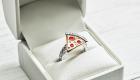 "خاتم بيتزا" من الماس والذهب في عيد الحب بأستراليا