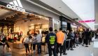 Короновирус "закрыл" ряд магазинов Adidas в Китае