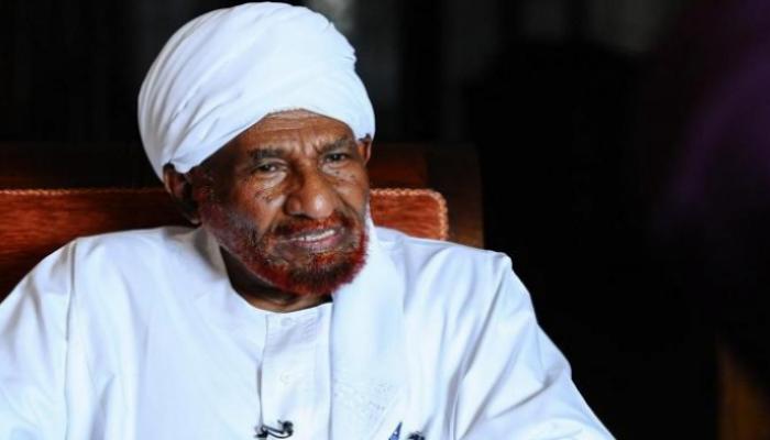 رئيس حزب الأمة القومي الصادق المهدي
