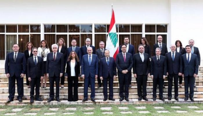 مخاوف على مستقبل لبنان في ظل حكومة دياب