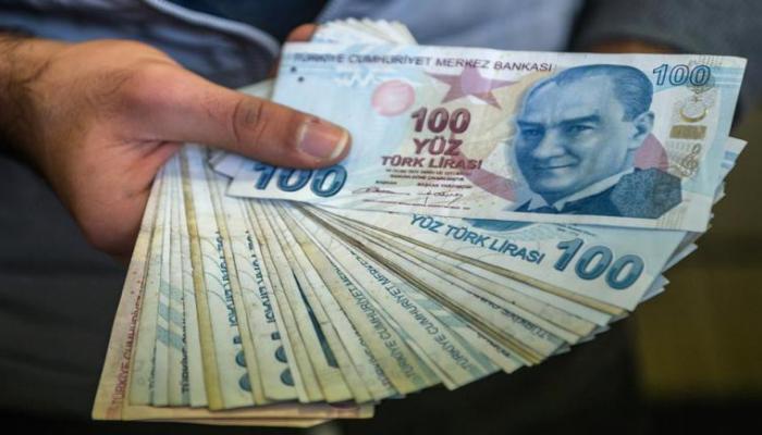 الليرة التركية تهوي أمام الدولار لأدنى مستوى في 8 شهور