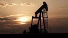 النفط يقفز أكثر من 2% مع هدوء مخاوف الطلب بفضل انحسار كورونا