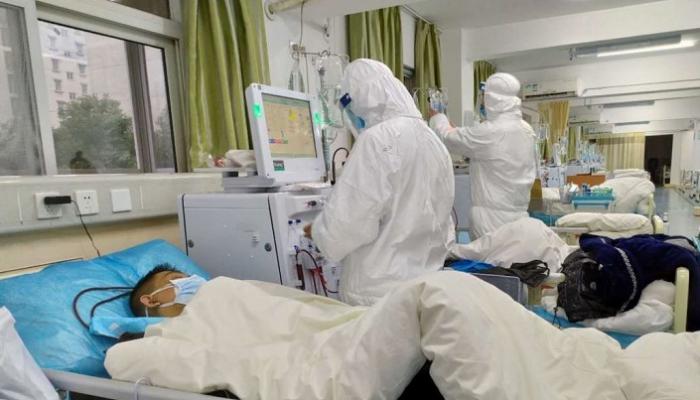 المرضى الذين خضعوا لعمليات نقل بلازما تحسنت حالتهم