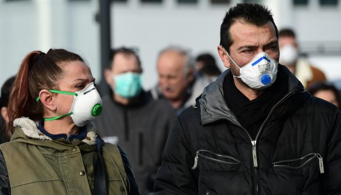 إيطاليا عزلت 11 بلدة بعد تفشي فيروس كورونا