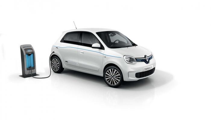  سجل حضورك بصورة سيارة على ذوقك - صفحة 15 102-130955-2020-renault-twingo-ze-revealed_700x400