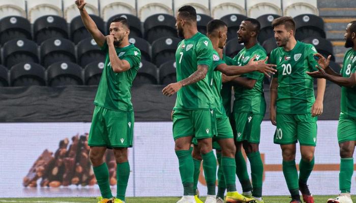 شباب الأهلي يفوز