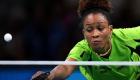 العمر مجرد رقم.. لاعبة تنس نيجيرية تدخل تاريخ الأولمبياد