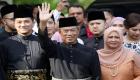 محيي الدين ياسين يؤدي اليمين رئيسا لوزراء ماليزيا 