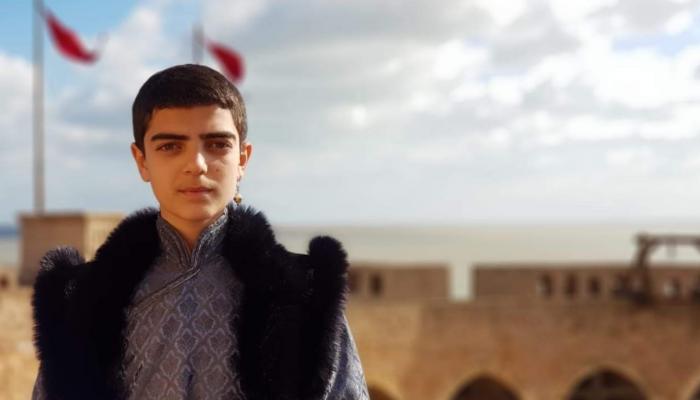 الممثل الصاعد معتز هشام