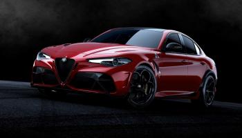 طراز ألفا روميو Giulia 2020