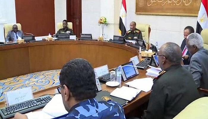مجلس الدفاع السوداني في جلسة سابقة