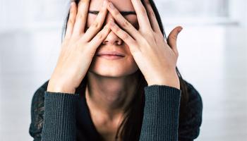 القلق.. أسبابه وأعراضه وكيفية التخلص منه