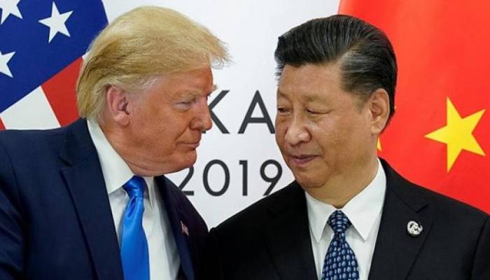 الرئيس الأمريكي دونالد ترامب ونظيره الصيني شي جين بينج
